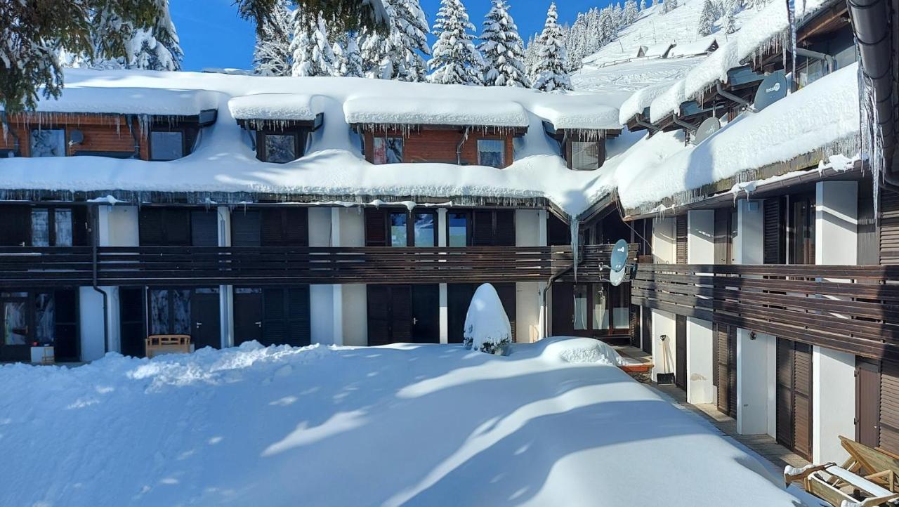 Apartma Krvavec - Cosy Mountain Retreat Cerklje na Gorenjskem Luaran gambar