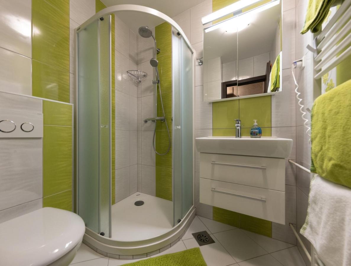 Apartma Krvavec - Cosy Mountain Retreat Cerklje na Gorenjskem Luaran gambar